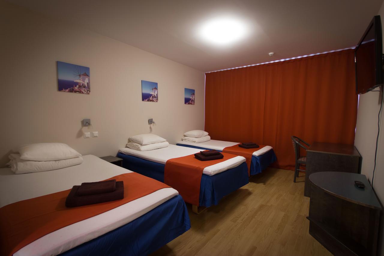Peoleo Hotell Laagri Екстер'єр фото